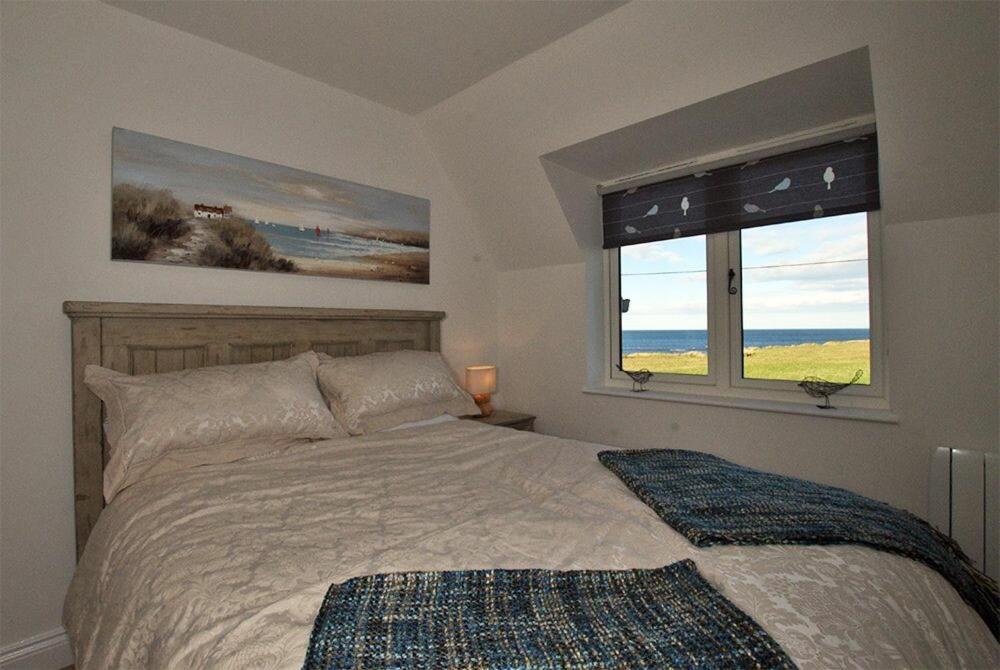 Farne Cottage Beadnell Bagian luar foto